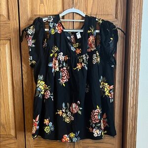 Old Navy Black Floral Top